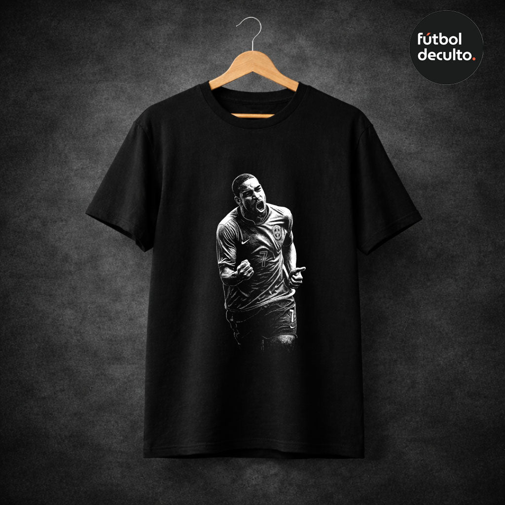Polera Adriano / El Emperador
