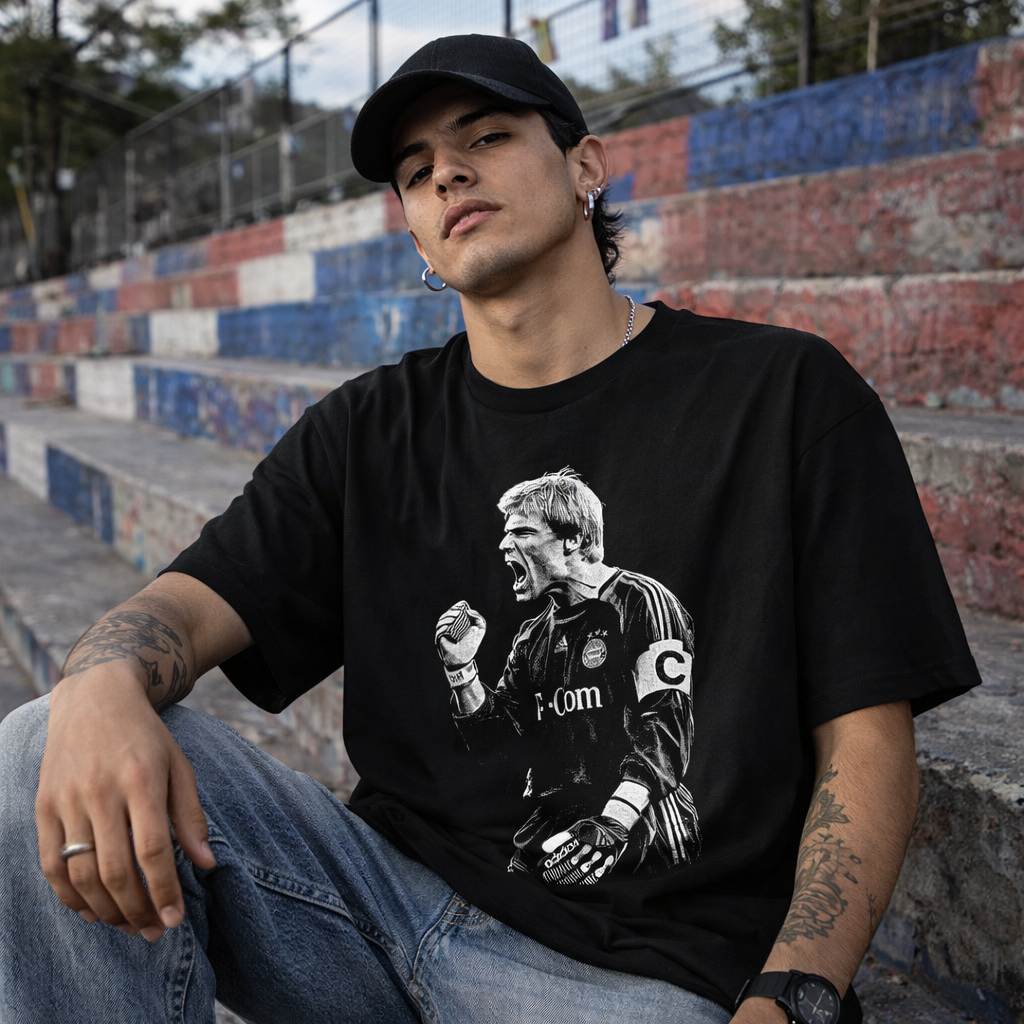 Polera Oliver Khan